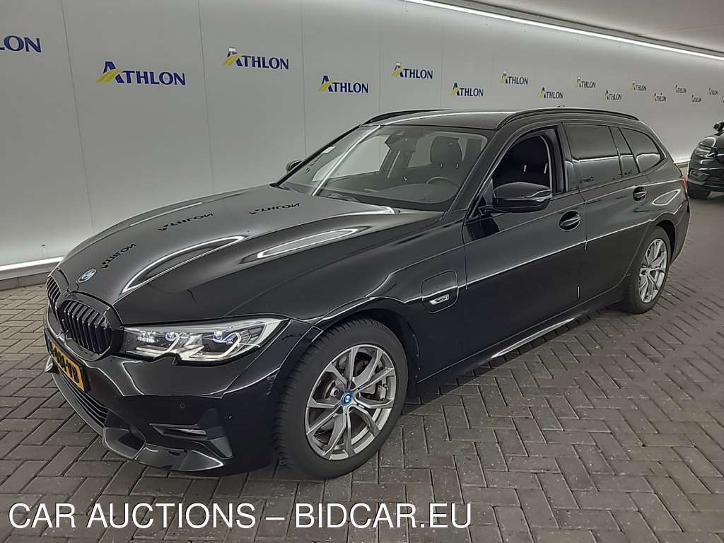 BMW 3 SERIE TOURING 320E BUSINESS EDITION PLUS 5D 150KW, 2022