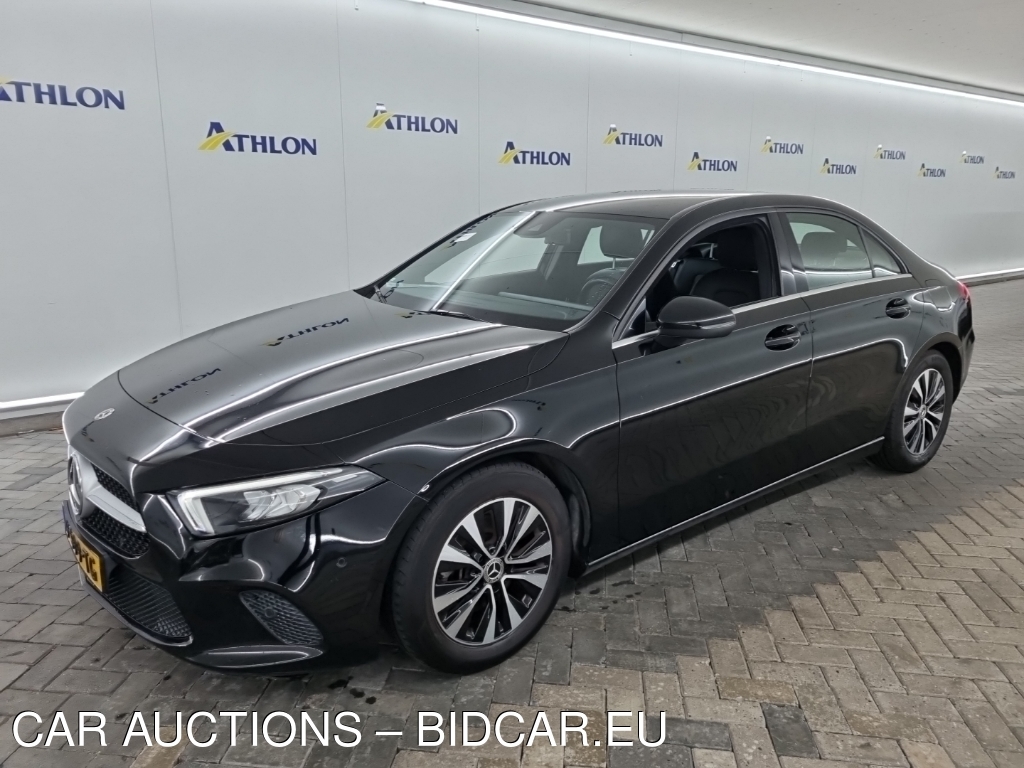 Mercedes A-klasse limous A 200 7G-DCT BUSINESS SOLUTION 4D 120KW, 2022