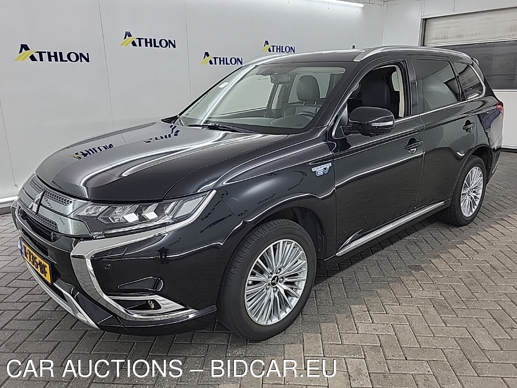 Mitsubishi Outlander PHEV INTENSE+ 5D 165KW, 2020