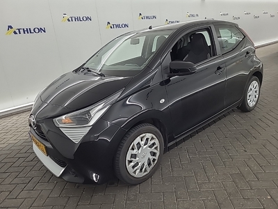 Toyota Aygo 1.0 VVT-I X-PLAY 5D 53KW, 2021