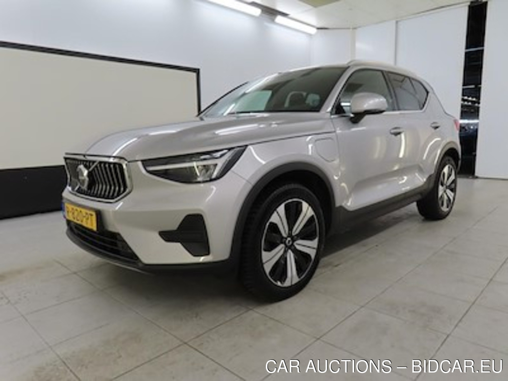 Volvo XC40 T4 Plug-in hybrid Core - Bright 5d