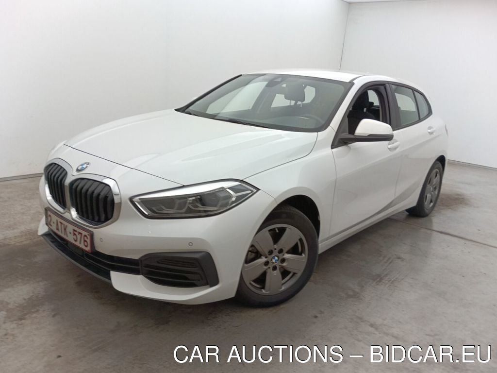 BMW Serie1-f40 REEKS HATCH 116DA (85 KW) 5D, 2021