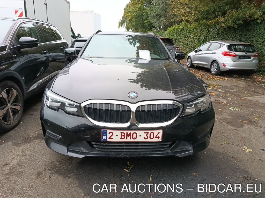 BMW Serie3-touring- REEKS TOURING 318I (115 KW) 5D !! DAMAGED CAR !!!, 2022