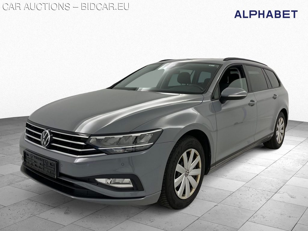 Volkswagen PASSAT Variant 2.0 TDI SCR DSG Conceptline, 2022