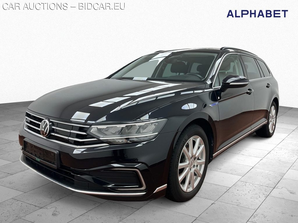 Volkswagen Passat Variant 1.4 TSI Plug-In-Hybrid DSG GTE, 2021