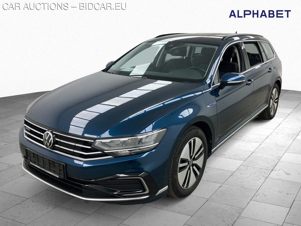 Volkswagen Passat Variant 1.4 TSI Plug-In-Hybrid DSG GTE, 2021