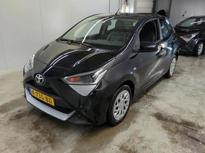Toyota Aygo 1.0 VVT-i 53kW X-Play, 2020