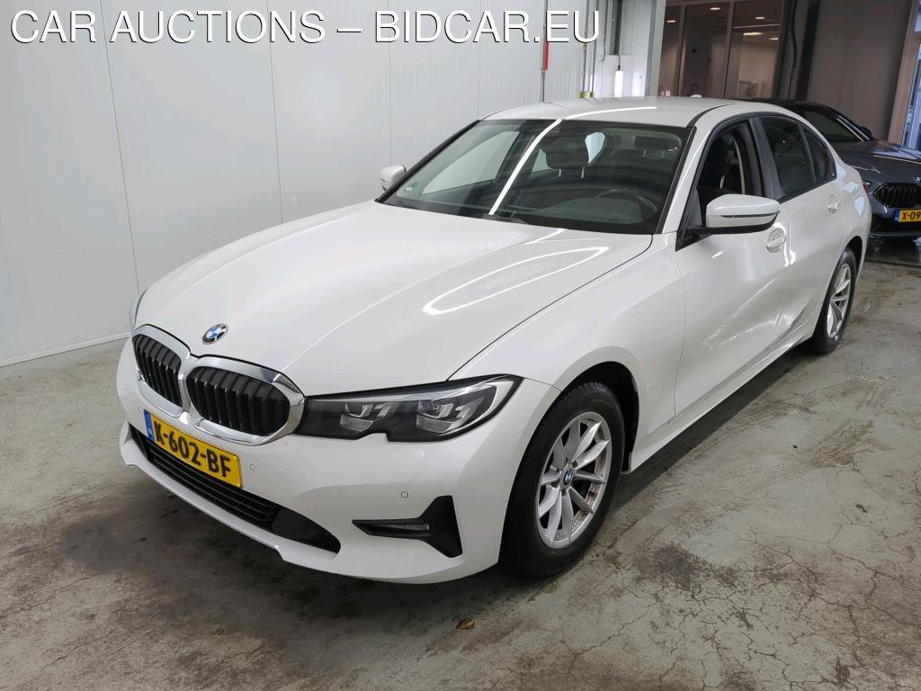 BMW 318 dA 110kW MH Corporate Executive, 2020
