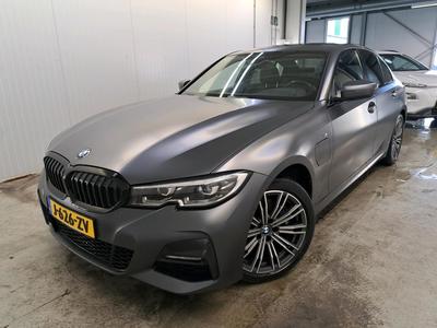BMW 330 eA 215kW, 2020