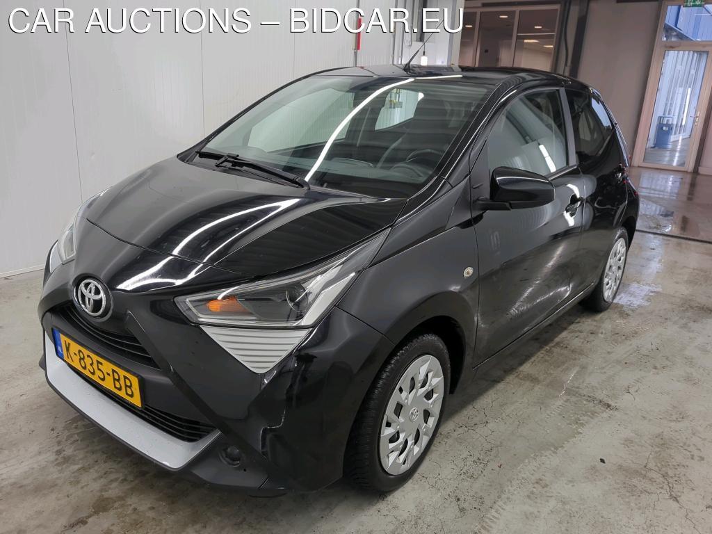 Toyota Aygo 1.0 VVT-i 53kW X-Play, 2020