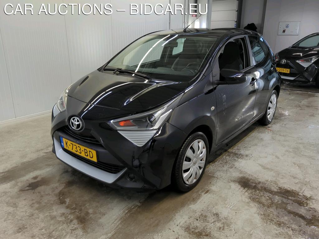 Toyota Aygo 1.0 VVT-i 53kW X-Play, 2020