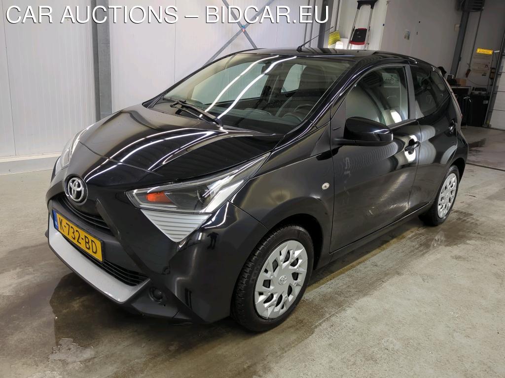 Toyota Aygo 1.0 VVT-i 53kW X-Play, 2020