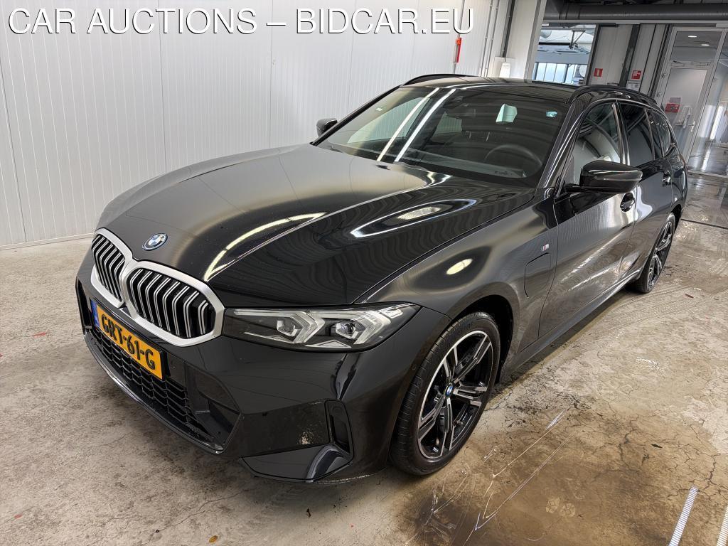 BMW 330 eA 215kW PHEV touring, 2024