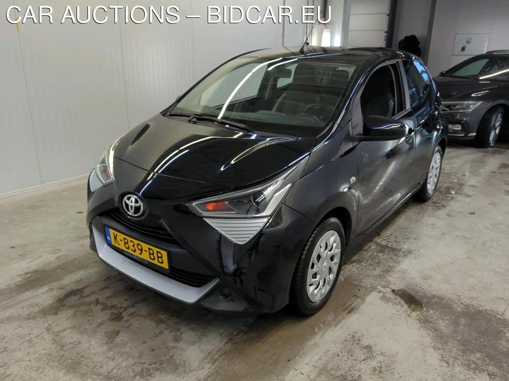 Toyota Aygo 1.0 VVT-i 53kW X-Play, 2020