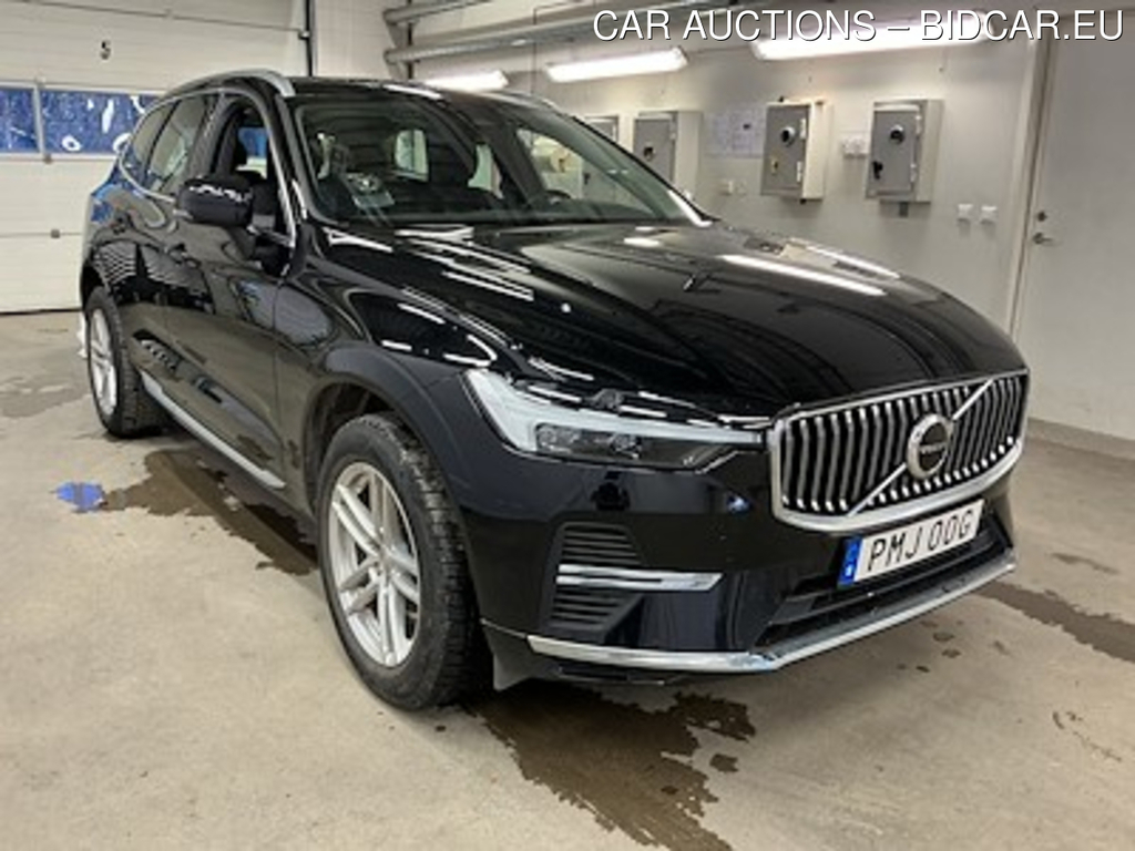 Volvo XC60 T6 Recharge 350 AWD Core Edt VOC Drag Panorama
