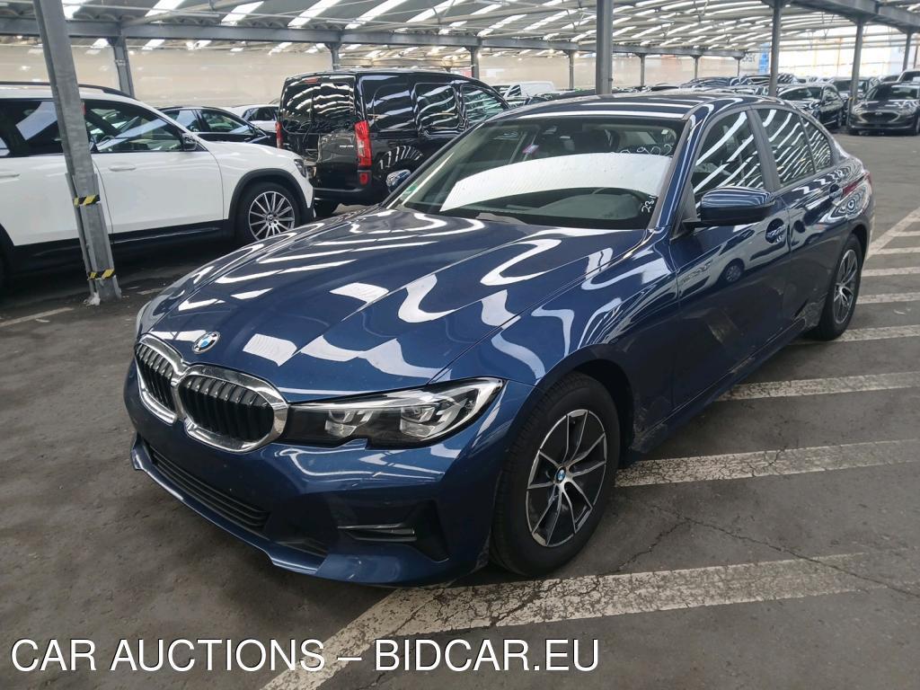 BMW 318D - Advantage, 2021