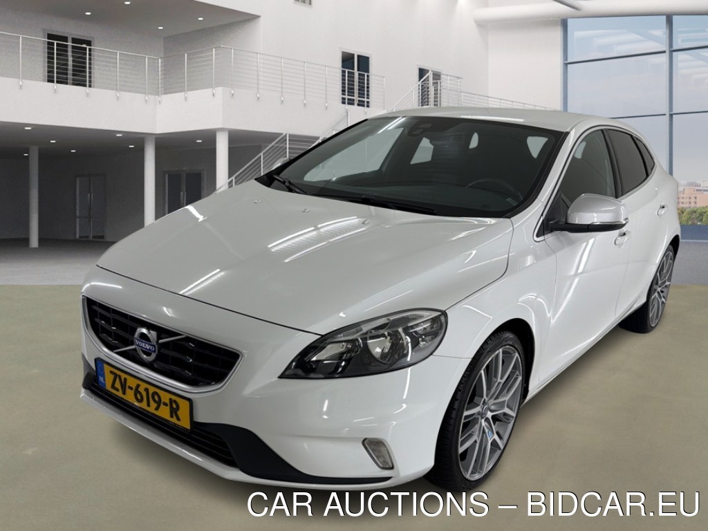 Volvo V40 2.0 T2 R-DESIGN, 2016