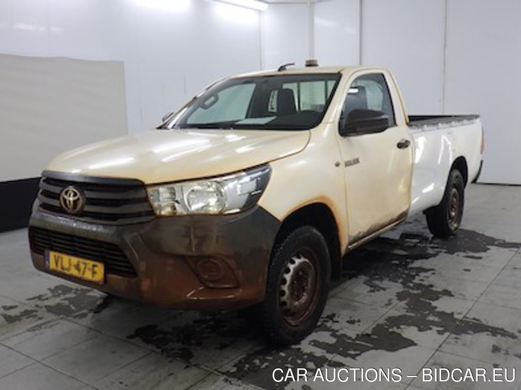Toyota Hilux van 2.4 D-4D-F 2WD Comfort Enkele Cabine - DIFFERENTIAL AND SUSPENSION BROKEN