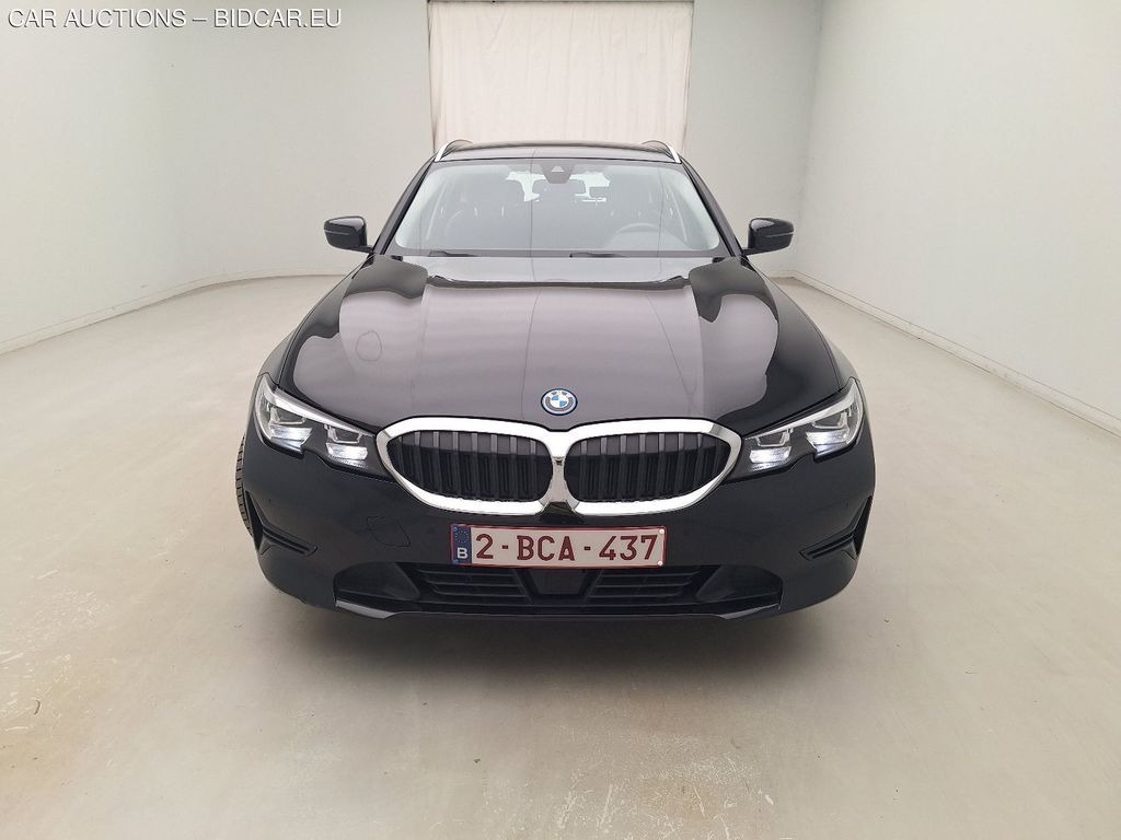 BMW Serie3-touring- TO. 18 PHEV. BMW 3 REEKS TOURING 320E XDRIVE (150 KW) 5D, 2021