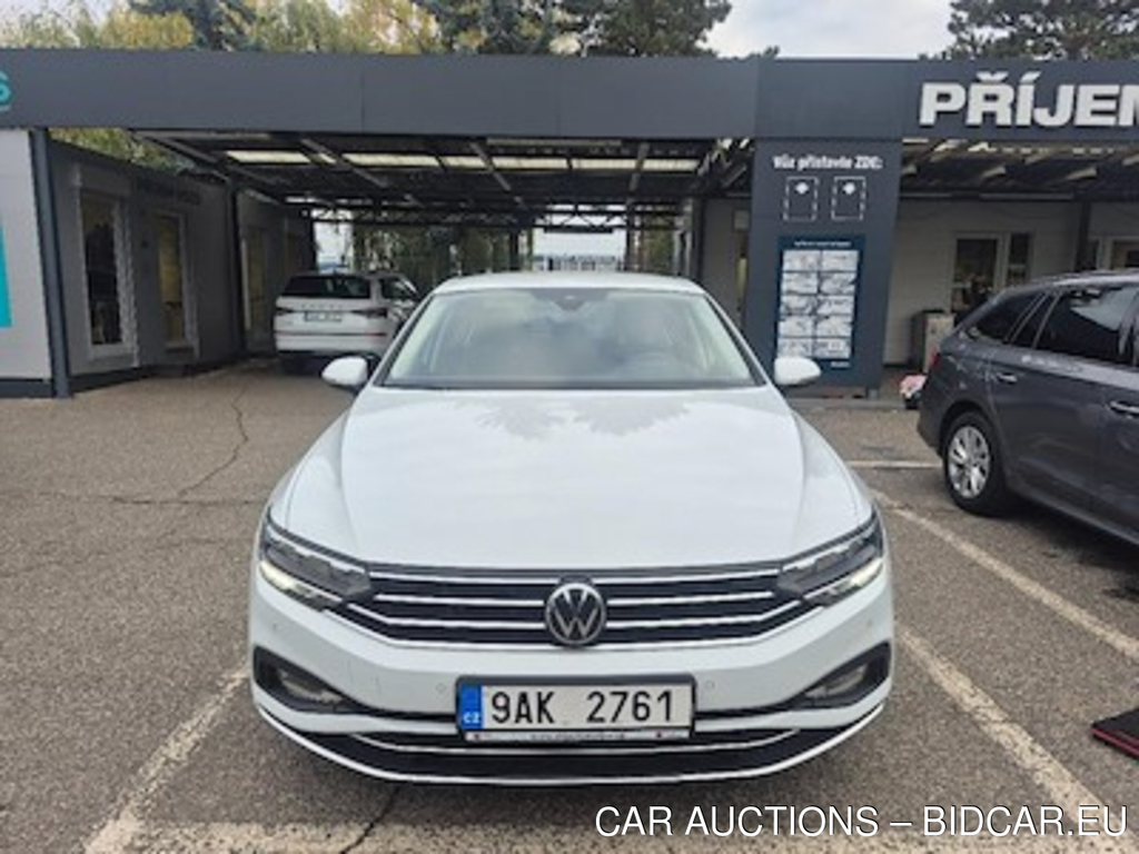 Volkswagen Passat 2.0 TDI 110kW BMT Elegance Variant