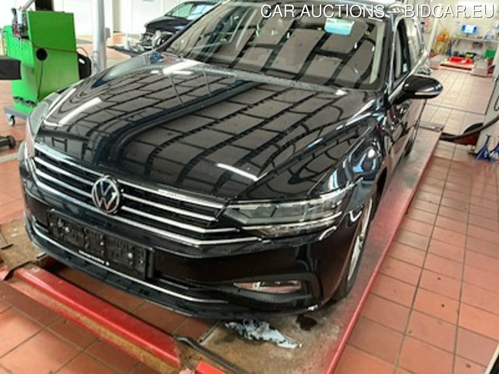 Volkswagen PASSAT 1.6 TDI 120 SCR BUSINESS PLUS DSG VARIAN UA!