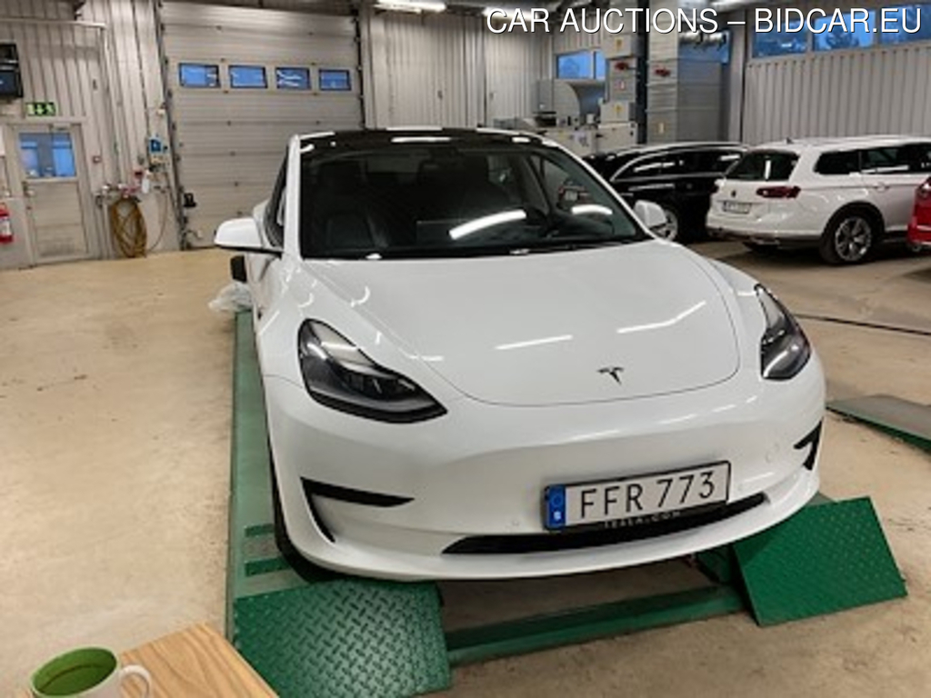 Tesla Model 3 Standard Range Plus