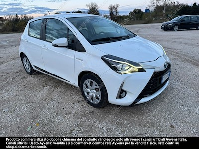 Toyota yaris 1.5 hybrid active hatchback -
