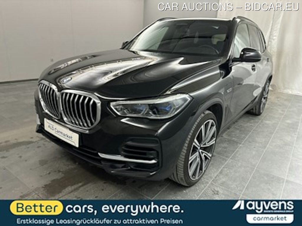 BMW X5 xDrive45e Geschlossen, 5-turig, Automatik, 8-Gang