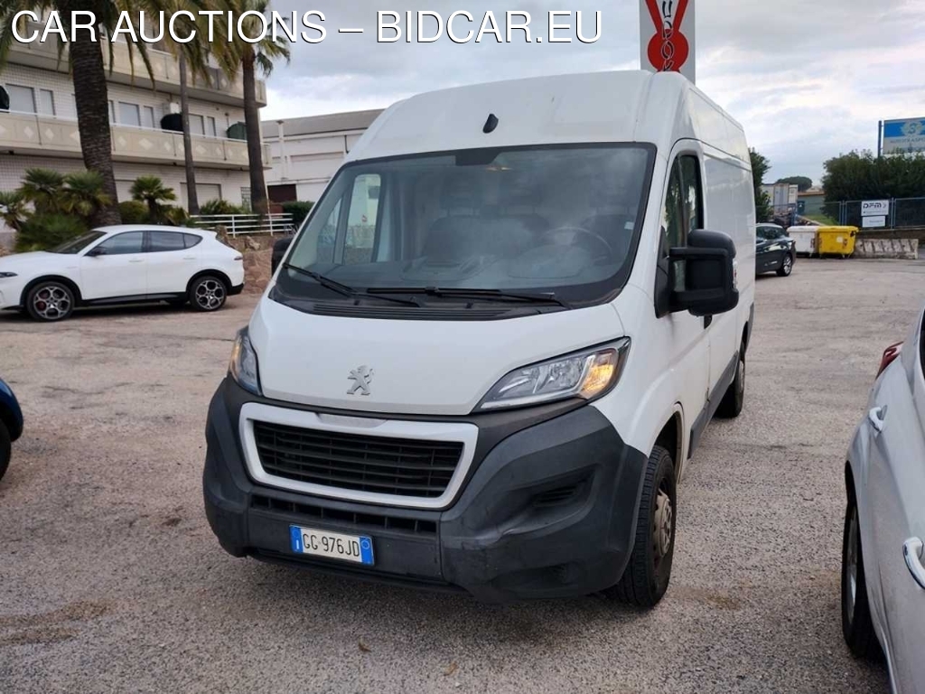 Peugeot Boxer 335 L2H2 2.2 BlueHDi 140cv S&amp;S, 2021