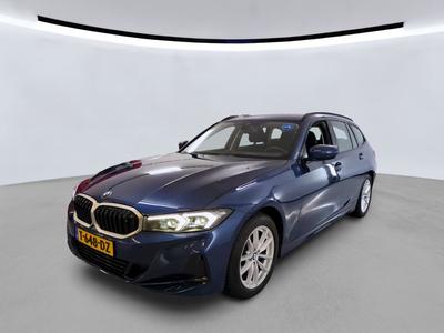 BMW 3-SERIE TOURING 318I 157PK AUT DRIVINGASSISTANT WINTER, 2023