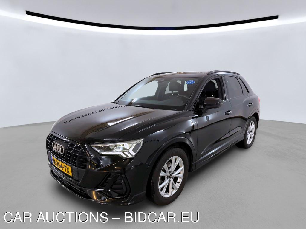Audi Q3 35 TFSI 150PK S TRONIC S EDITION PANORAMA TREKHAAK OPTIEK WINTER, 2022