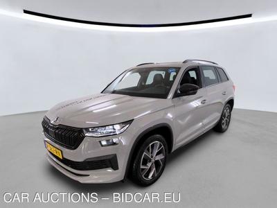Skoda Kodiaq 1.5 TSI 150PK DSG SPORTLINE BUSINESS FUNCTIE PANO TREKHAAK, 2022