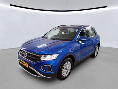 Volkswagen T-roc 1.0 TSI 110PK LIFE BUSINESS WINTER TREKHAAK, 2022