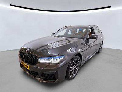 BMW 5-SERIE TOURING 530E AUT.184PK M SPORT BUSINESS EDIITION PLUS TOUR TREKHAAK HIFI, 2022