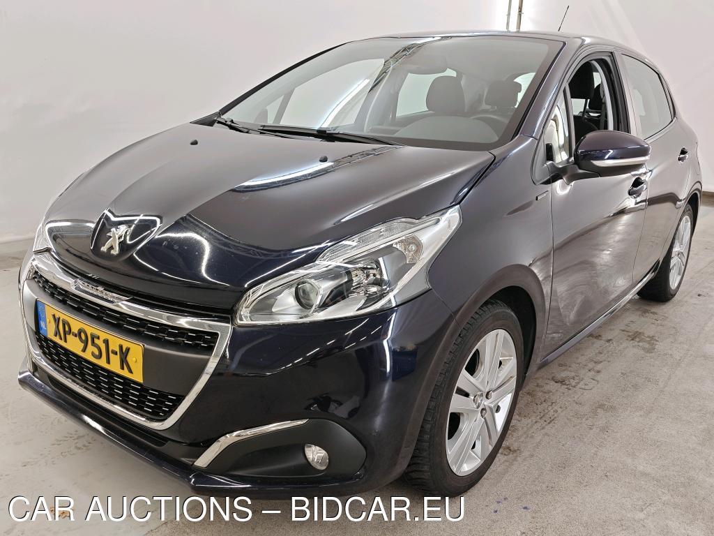 Peugeot 208 1.2 PURETECH SIGNATURE, 2019