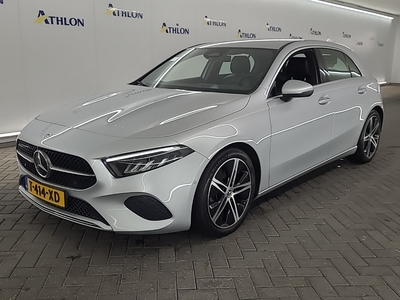 Mercedes A-klasse A 180 DCT LUXURY LINE 5D 100KW, 2023