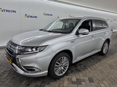 Mitsubishi Outlander PHEV INTENSE 5D 165KW, 2020