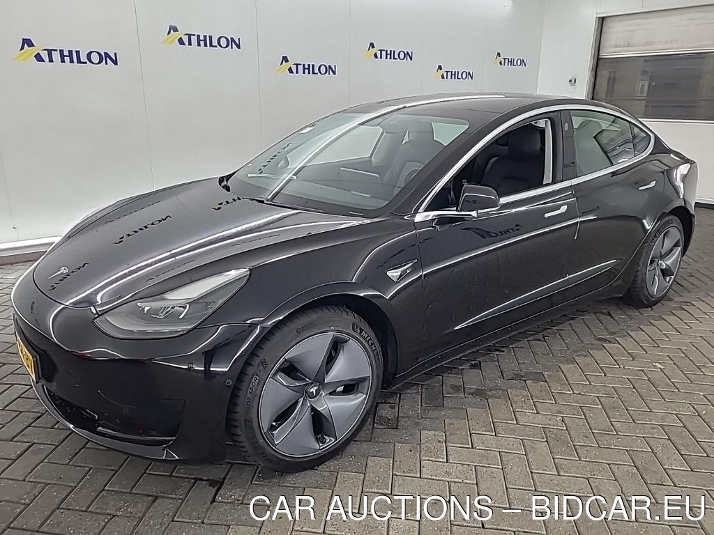 Tesla Model 3 STANDARD RANGE PLUS RWD 4D 225KW, 2020