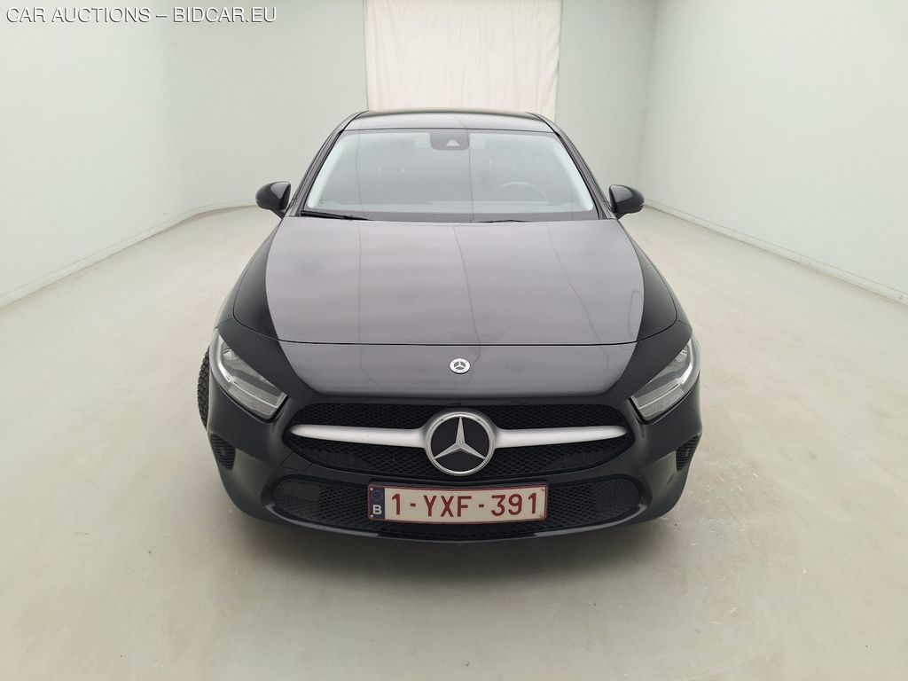 Mercedes A-klasse-lim-17 BERLINE 18. MERCEDES-BENZ A-KLASSE LIMOUSINE A 200D BUSINESS S, 2021