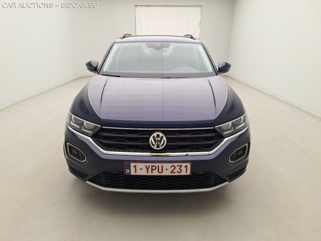 Volkswagen T-roc 17. VOLKSWAGEN T-ROC 1.0 TSI 5D, 2020