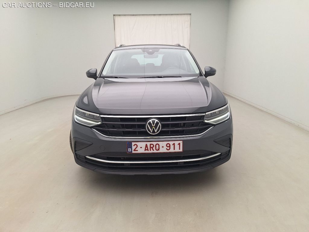 Volkswagen Tiguan-ax1 FL20. VOLKSWAGEN TIGUAN 2.0 TDI 110KW DSG LIFE 5D, 2021