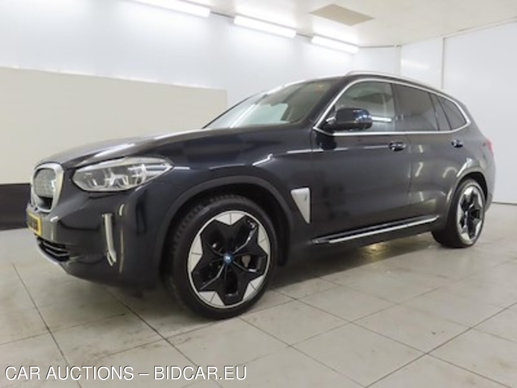 BMW Ix3 80kWh High Executive 5d