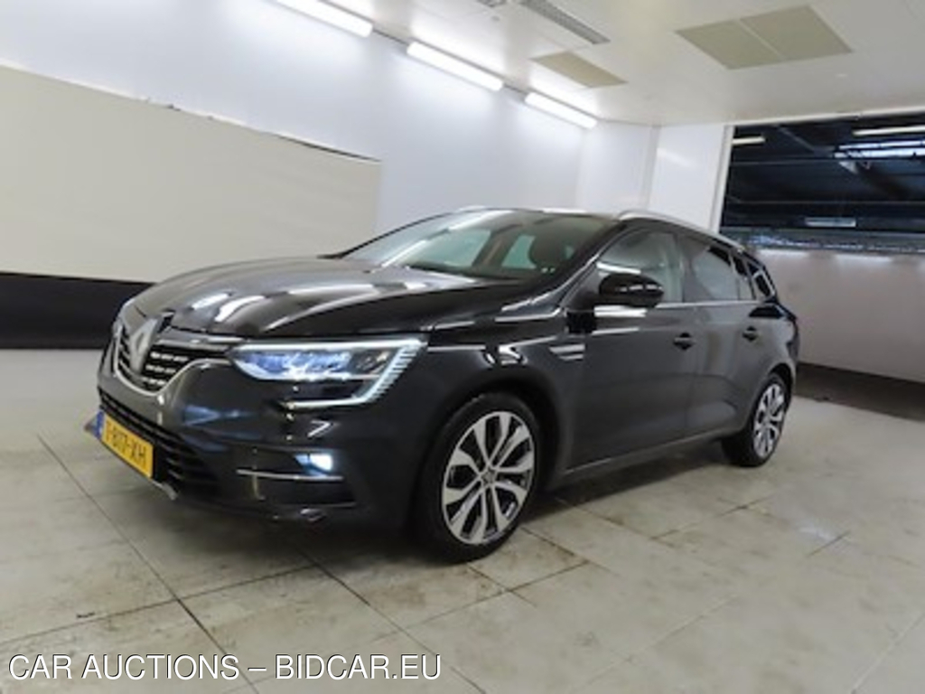 Renault Megane estate TCe 140 Techno 5d