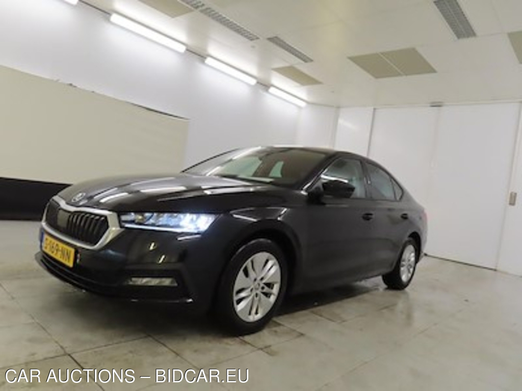 Skoda OCTAVIA 1.5 TSI e-TEC MHEV DSG Business Edition 5d