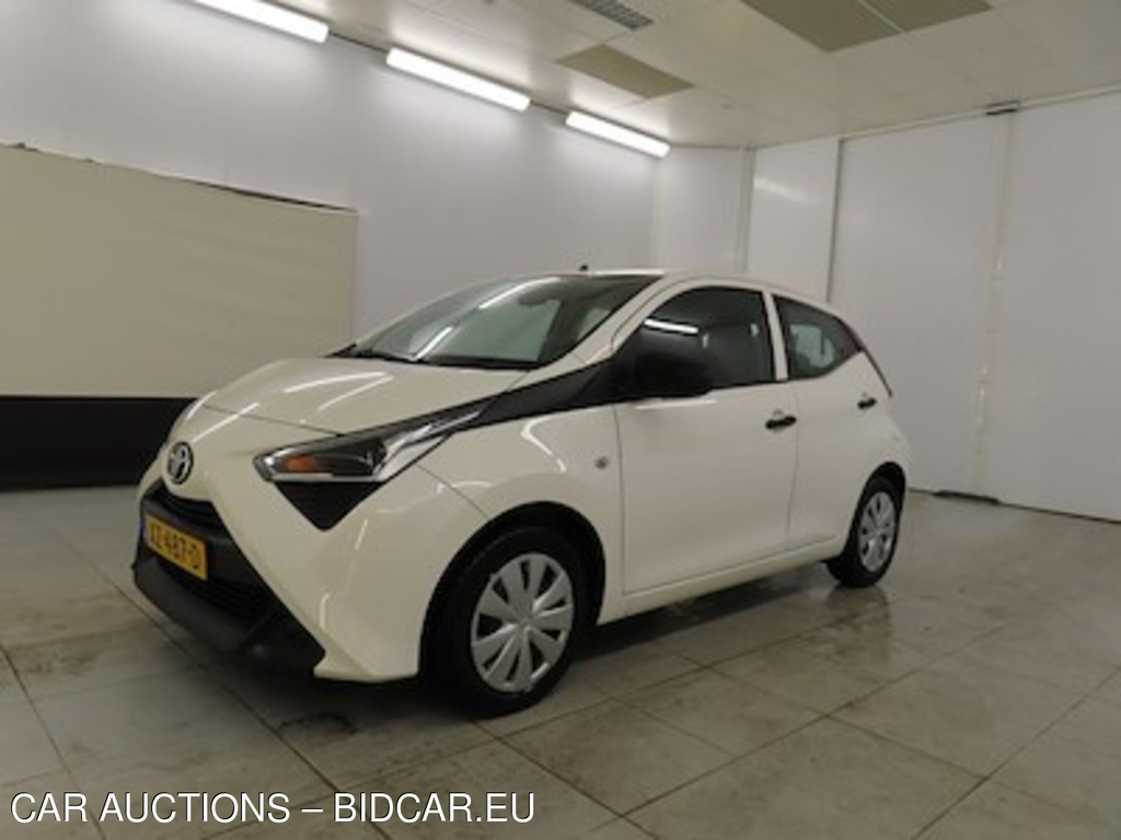 Toyota Aygo 1.0 VVT-i ActieAuto x-fun APL