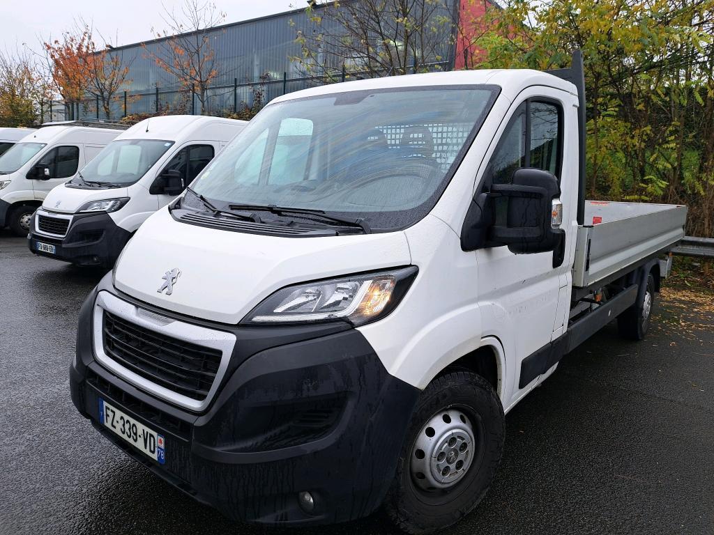 Peugeot BOXER PLATEAU R BlueHDi 140 S&amp;S PRO SR 435 L4 VU [2P] bvm 6-140CH-7cv, 2021