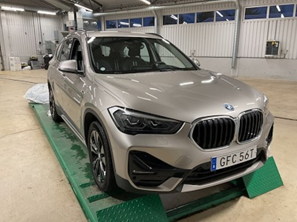 BMW X1 xDrive25e Sport Line Head-Up Kamera