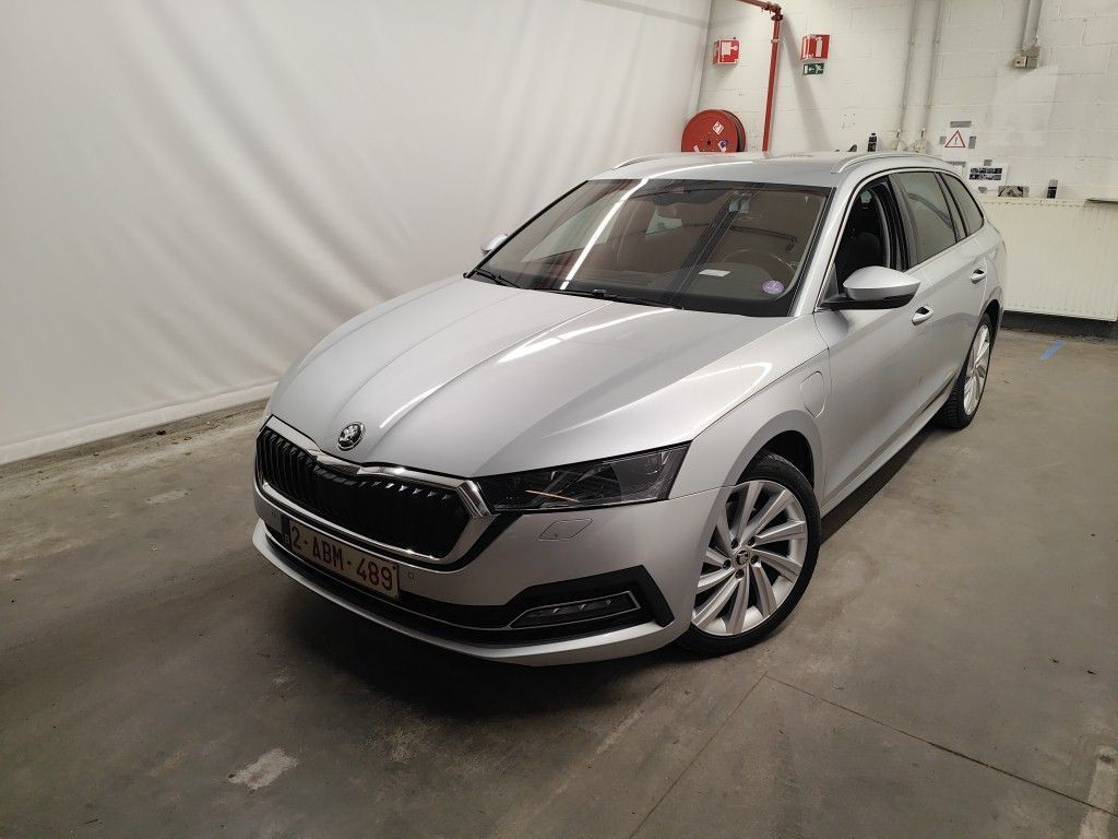 Skoda Octavia-combi-6 COMBI 1.4 TSI PHEV 150KW DSG6 STYLE 5D, 2021