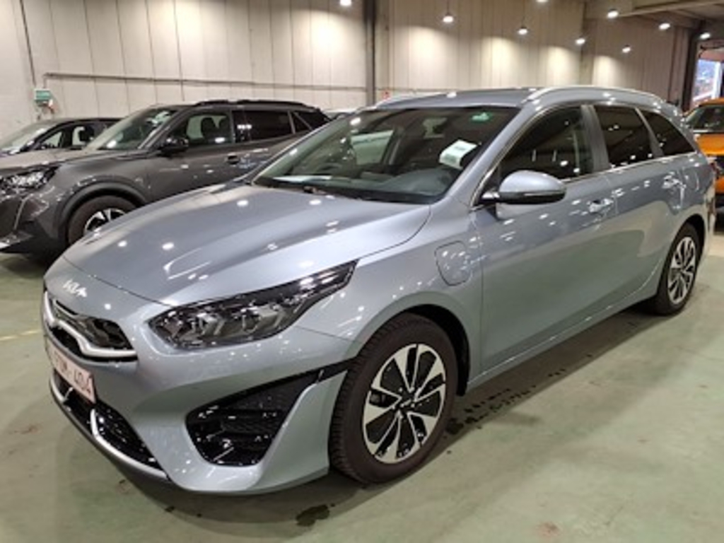 Kia Ceed sportswagon 1.6 GDI PHEV BUSINESS LINE DCT