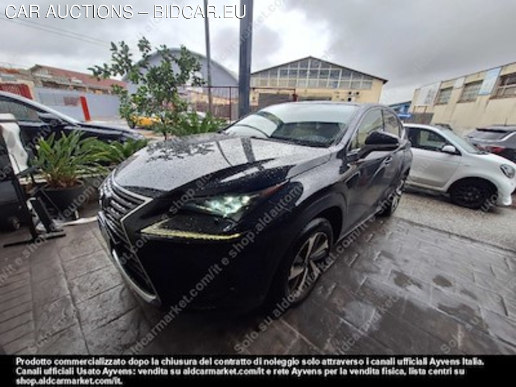 Lexus NX hybrid luxury 4wd sport -